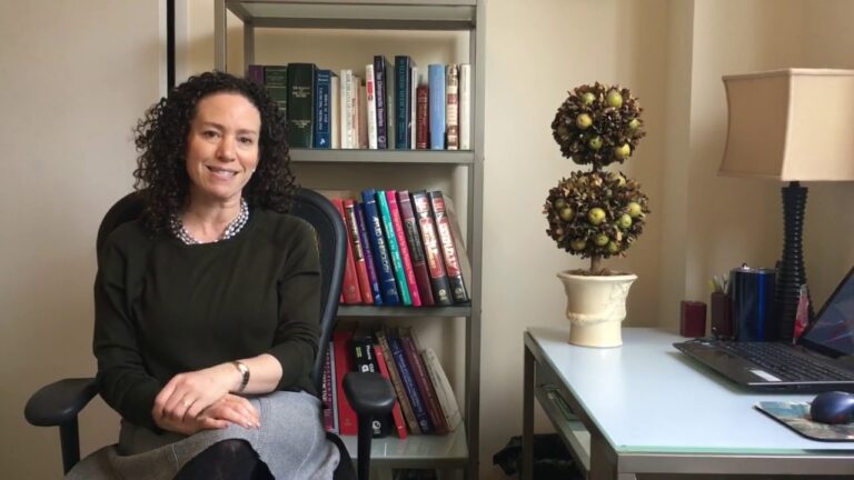 frio en la espalda sintomas