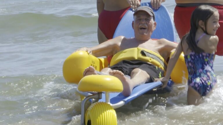 playa adaptada para personas con discapacidad