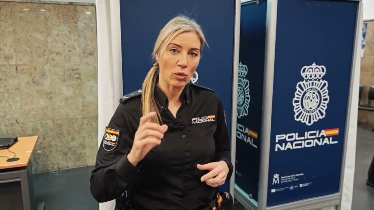 q tengo q llevar para renovar dni