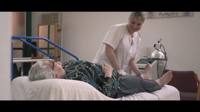 rehabilitación fractura de fémur en ancianos